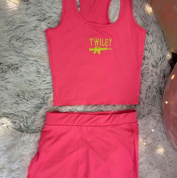Pink Twiley Sets - Picture 1 of 1